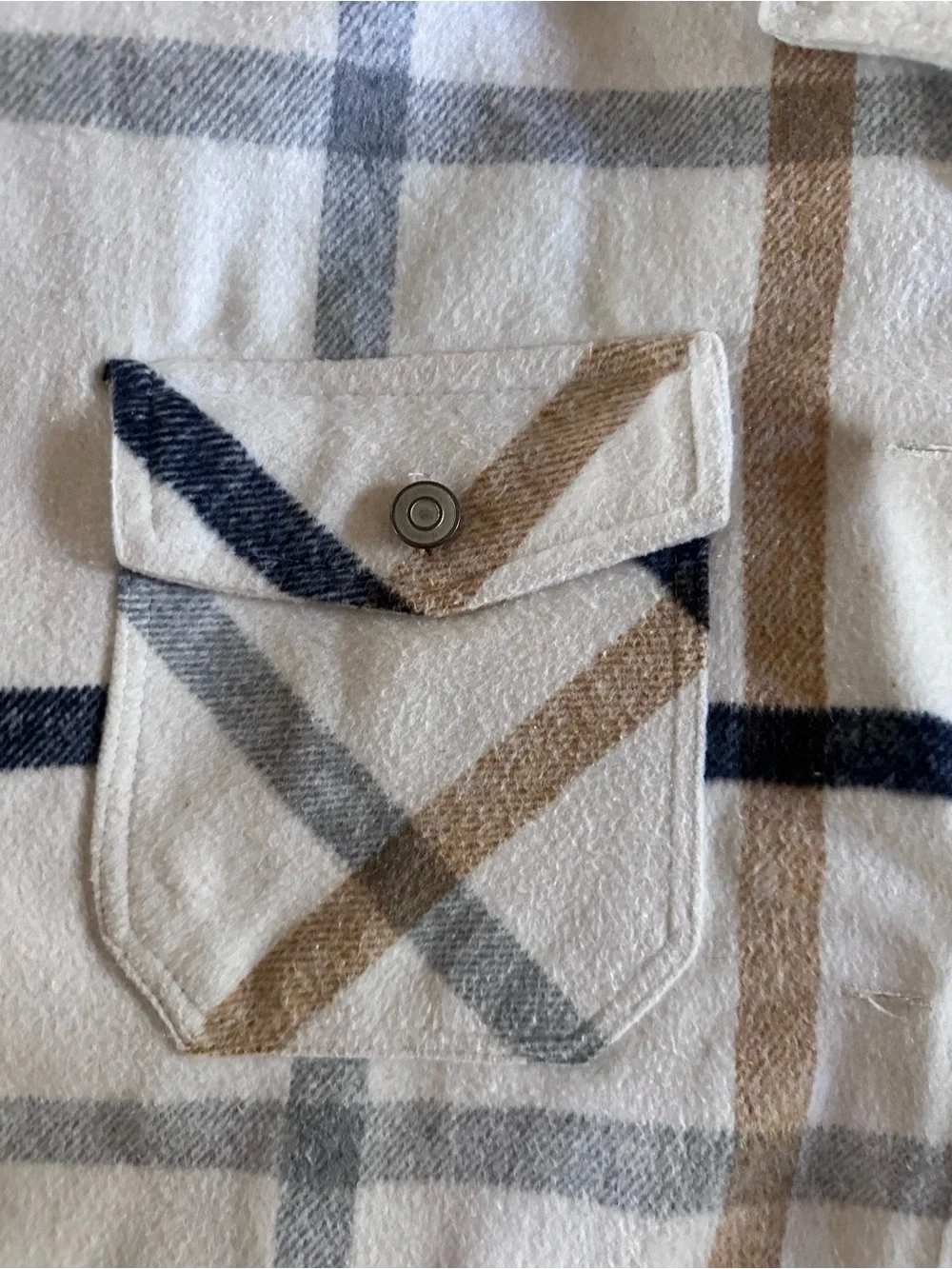 Women’s Cream Plaid Button-Up Jacket